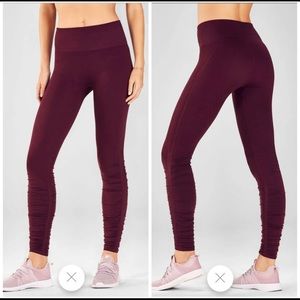 Fabletics High-Waisted Seamless Legging